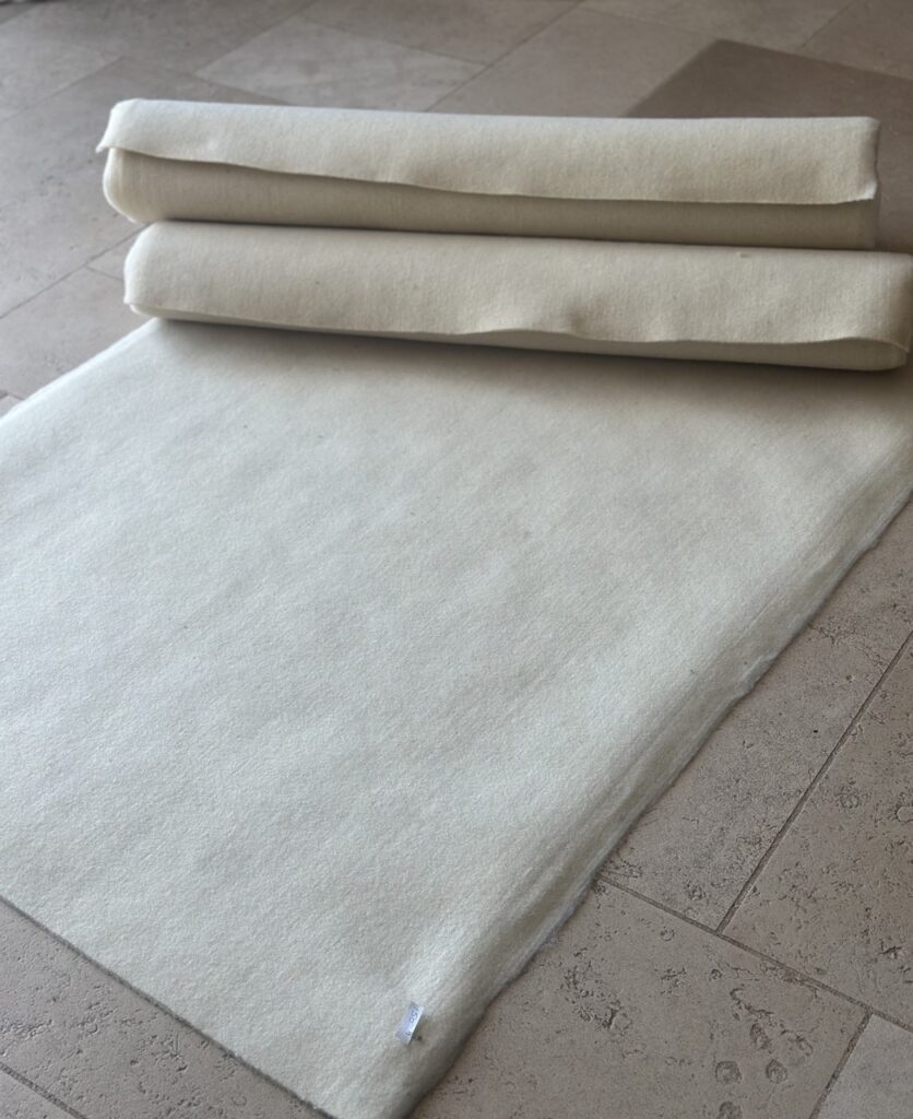 Tapis de sport en feutre de laine normande